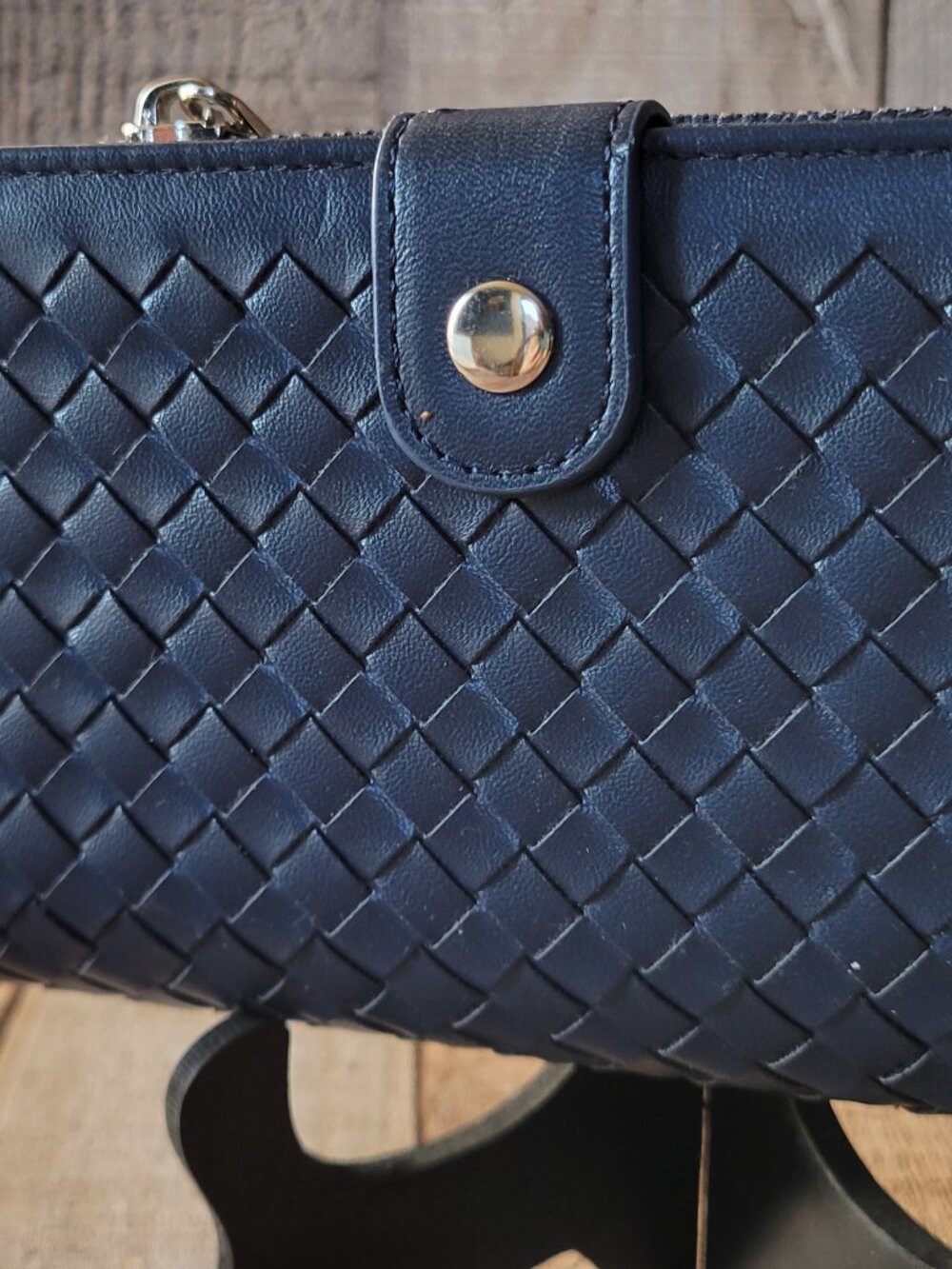 Wristlet Zip around blue woven wallet removable phone case accordion